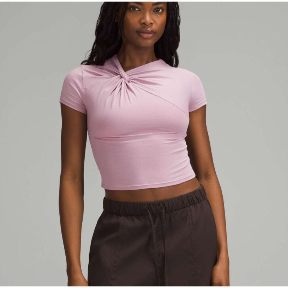 Women Lululemon Asymmetrical Front-Twist T-Shirt Rose Blush Athleisure Casual